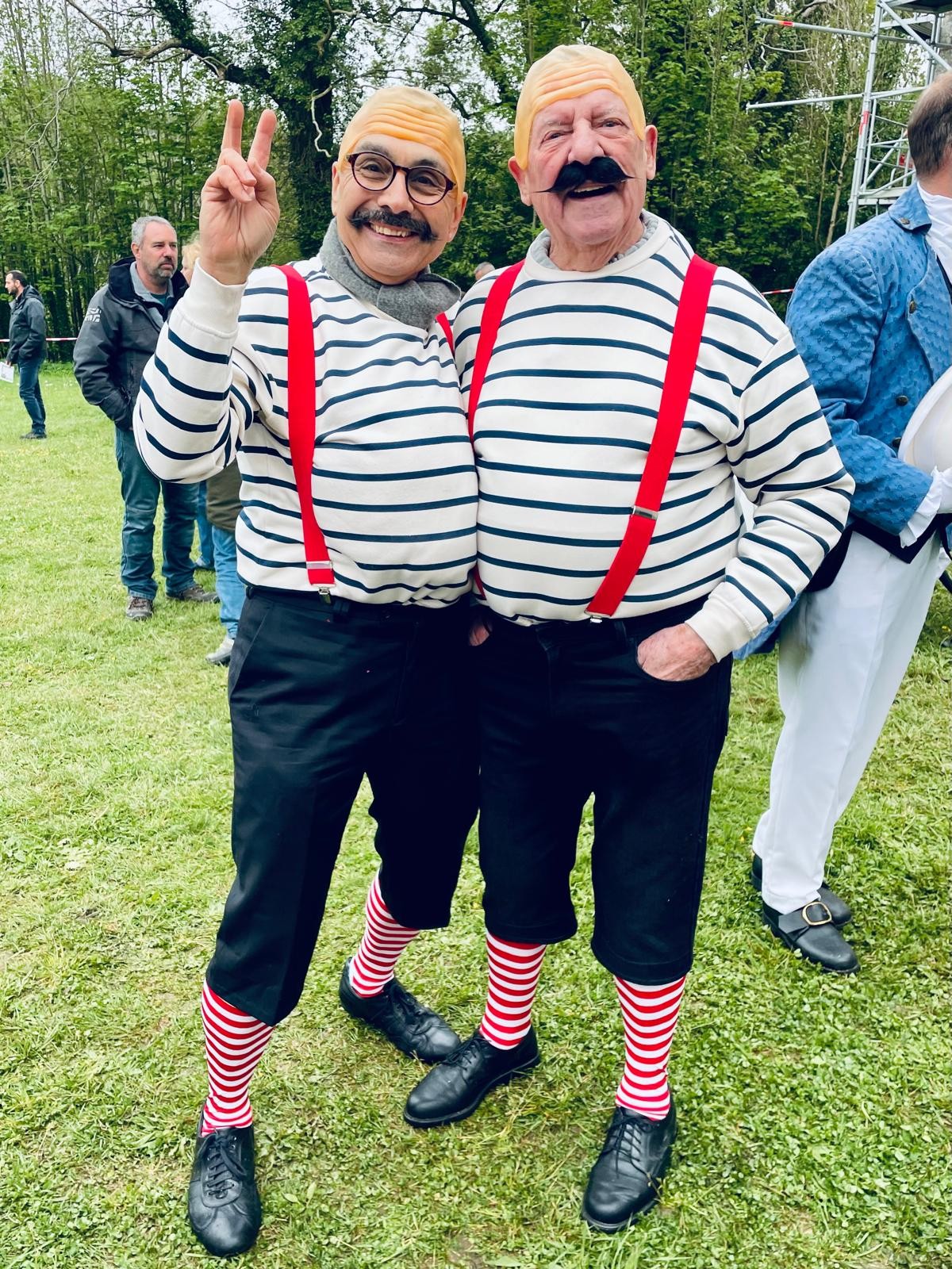 Tweedledee et Tweedledum